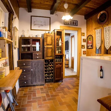 Chalet Relax Tra Le Vigne Chalet Forni di Sotto